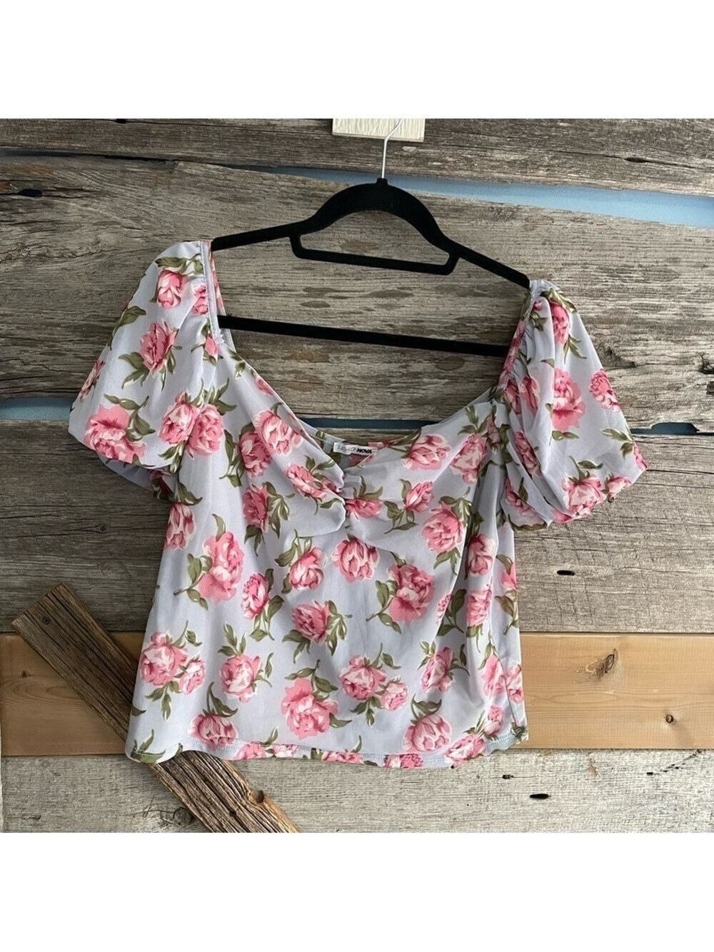 Plus Size 1X, Pale Blue, Floral, Cropped, Sweetheart Neckline, Summer Top